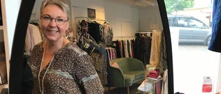 Affärerna blomstrar när människor hemestrar 