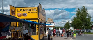 Marknad i miniformat lockade Pajalaborna