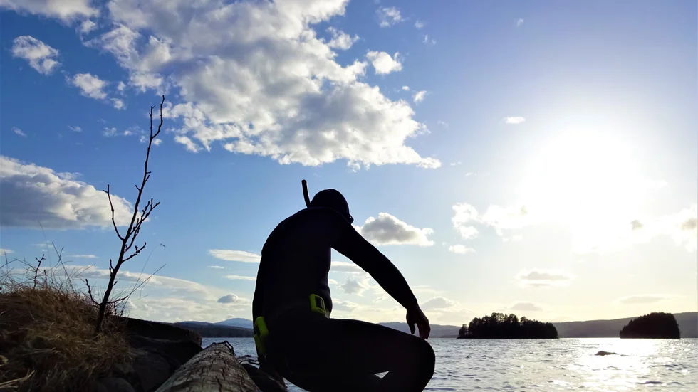 Eftersom jag är en gammal dykare a` la “Det stora blå”, var jag säker på att hitta ringen, skriver Markus Brunfelt.
