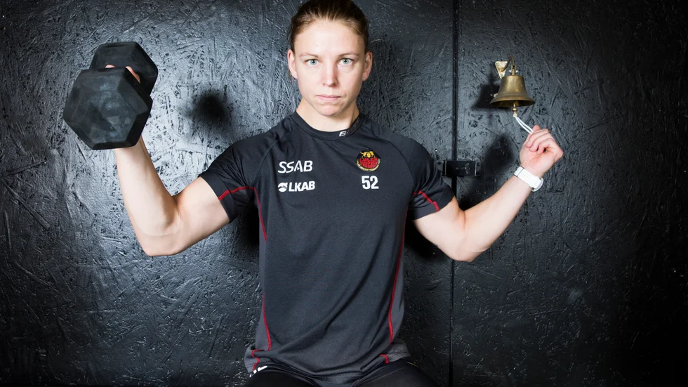 "Börjar bli lite gammal." Sara Grahn fortsätter att plinga in personliga rekord på gymmet.