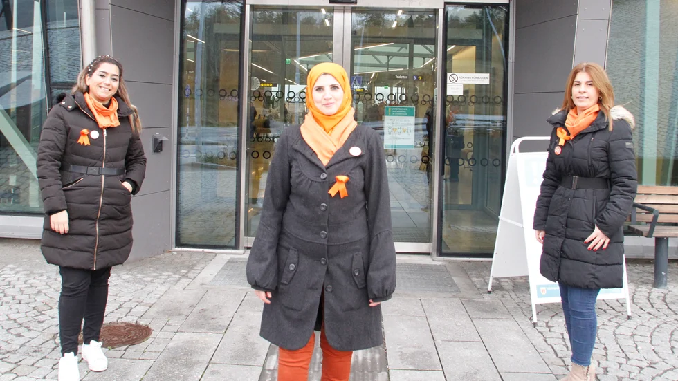Hiba Kamshoty, Azhar Sammak och Carolen Kass Barsom har alla sitt ursprung i Syrien och är nu engagerade i Strängnäs internationella kvinnoförening.