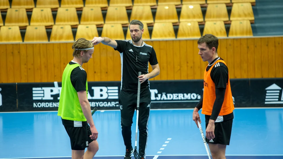 David Gillek är nära en förlängning av sitt kontrakt med Libk. Samtidigt bygger han på truppen till nästa säsong.