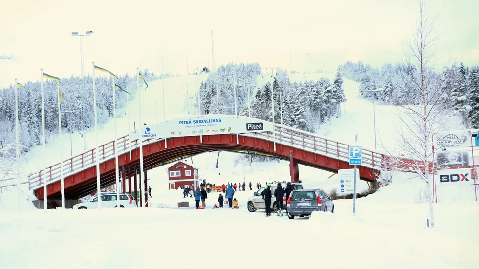 En flicka skadades på torsdagen i en pulkolycka på Lindbäcksstadion. (Arkivbild)