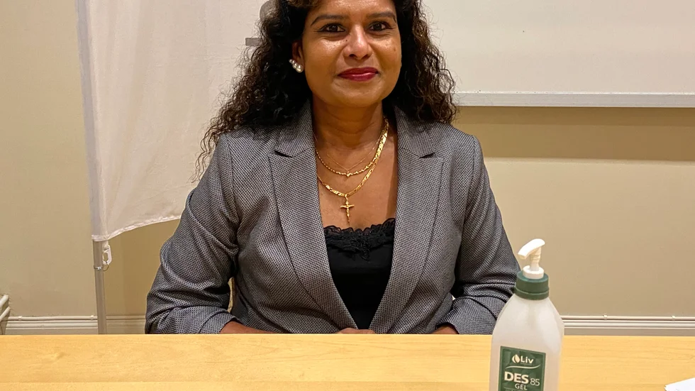 Sjuksköterskan Doris Silva Håkansson berättar om hur det var att jobba på covid-avdelning under julhelgen. "Det kom in många väldigt svårt sjuka patienter och det behövdes mycket syrgas.   