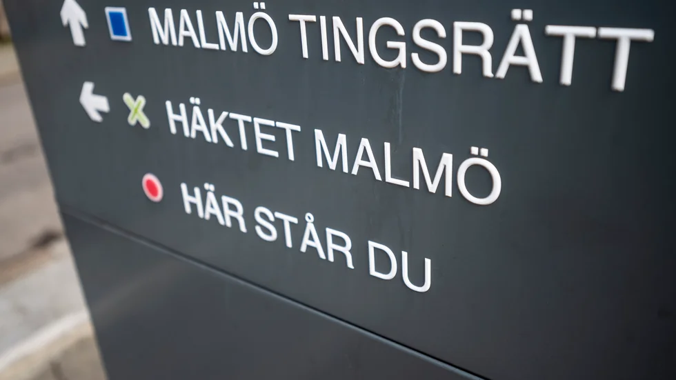 Malmö tingsrätt har meddelat dom efter en dödskjutning på Holma torg i mars förra året. Arkivbild.