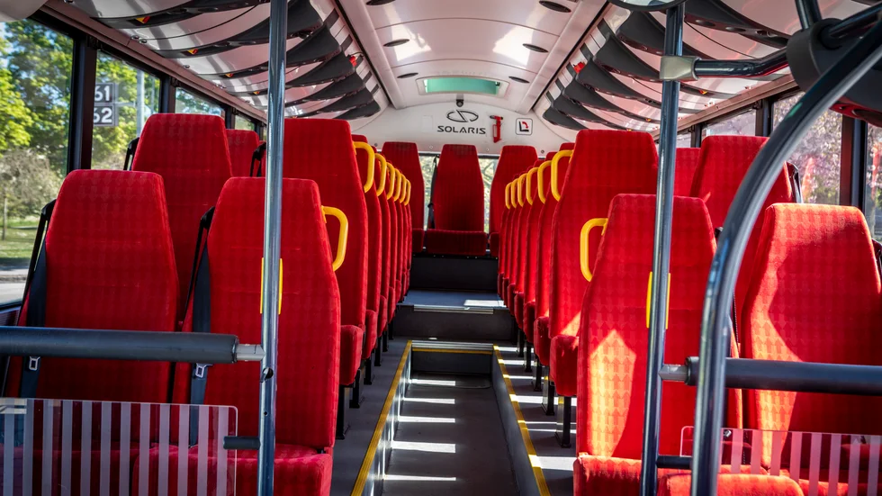 Insändarskribenten var med om en bussresa med vissa förhinder.