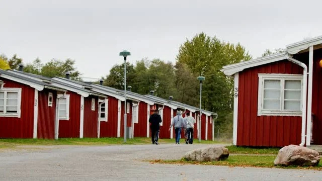 Avvecklas. Migrationsverket behöver inte längre Fyrishovs campingstugor.