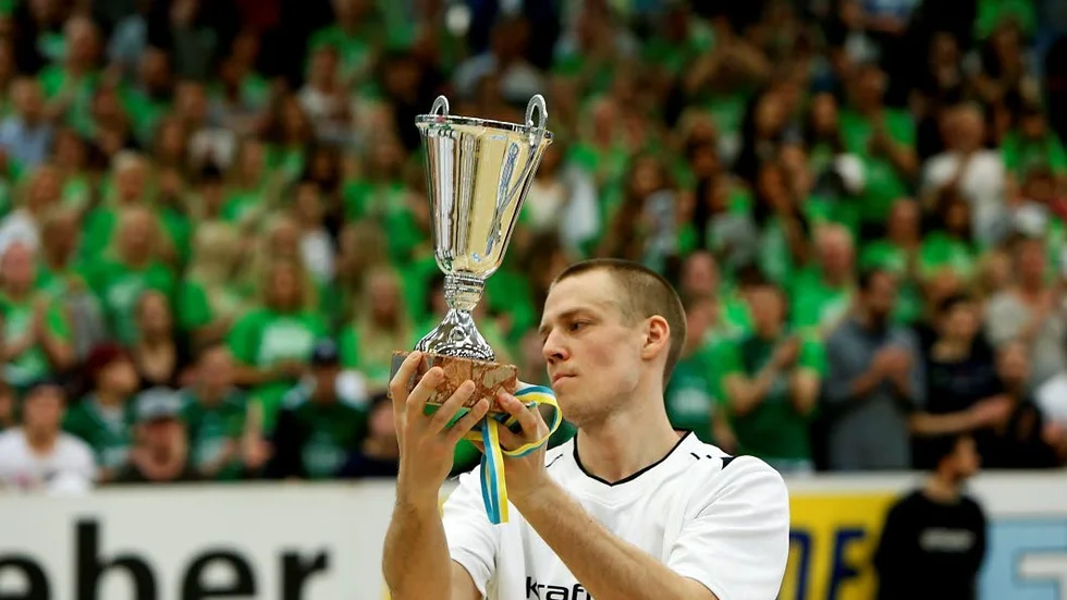 Lämnar Uppsala. Rickard Erikssons karriär i Uppsala Basket är över. SM-finalen mot Södertälje blev lagkaptenens sista framträdande i klubben.