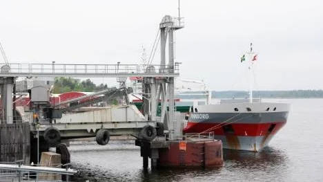 Planer finns på farledsfördjupning i Hargshamn, men statligt stöd saknas än så länge.
