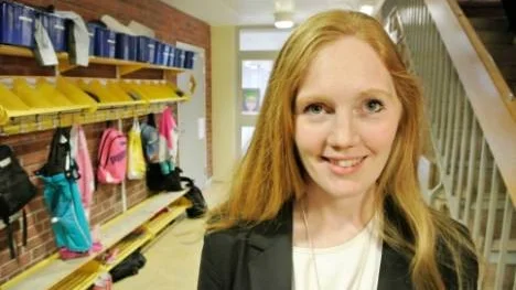 Tierp 18 april 2013: Annelie Högberg, lantmäteriambassadör från Lantmäteriet, Gävle, en av de yrkesföreträdare som medverkade vid Aspenskolans och Centralskolans framtidsdag för eleverna i årskurs 8.