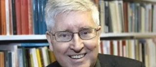 Teaterbesök fyller hans fritid