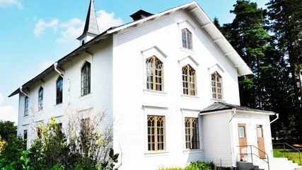 Det före detta missionshuset i Mehedeby kommer att inrymma ett bibliotek.