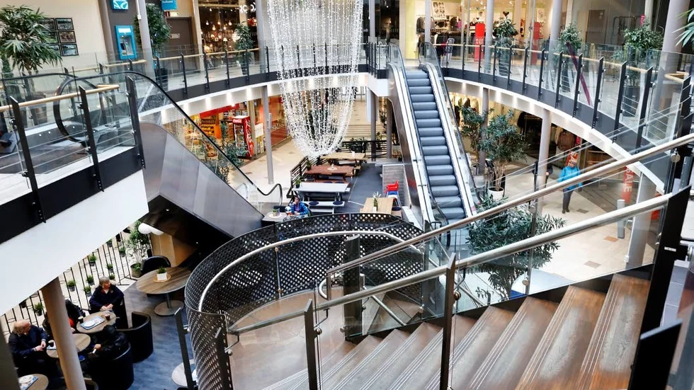 Kvällsöppet i Boden. Inför. Enter galleria firar åtta år.