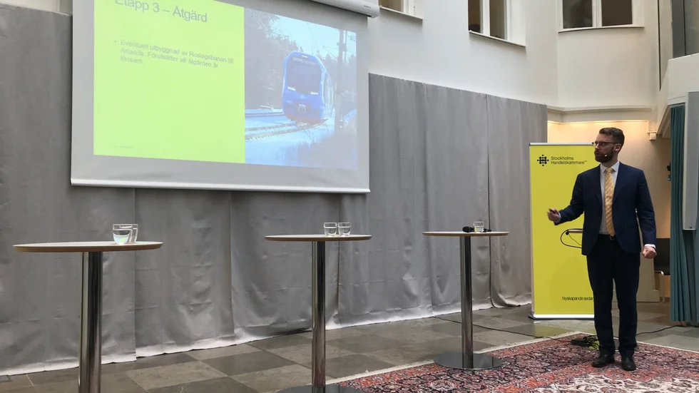 Carl Bergkvist, näringspolitisk expert på Stockholms Handelskammare var en av de som varit med och tagit fram rapporten.