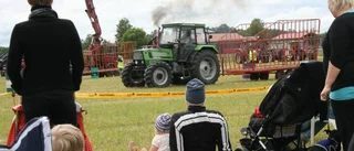 Publikfest när bönderna gjorde upp