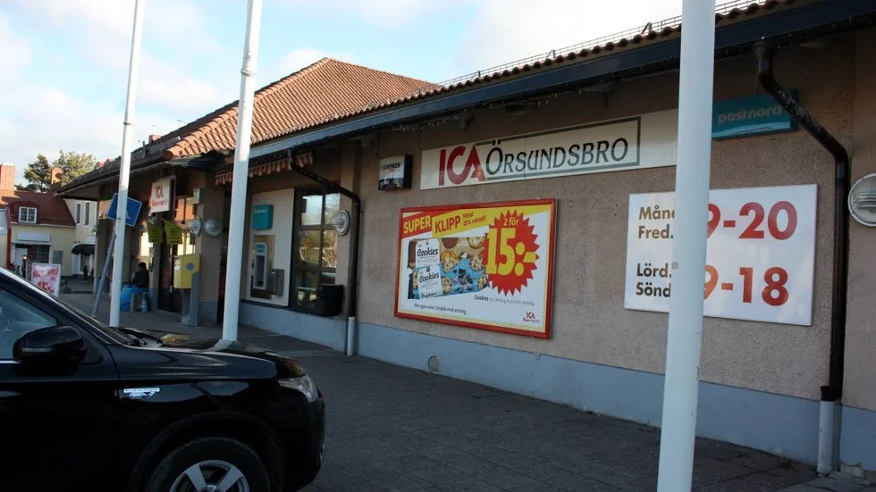Personalen bakbands vid rånförsöket i Örsundsbro 2 mars.