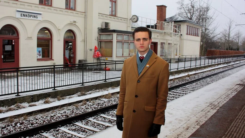Per Markus Risman på perrongen i Enköping innan han gjorde resan till posten som distriktsordförande.