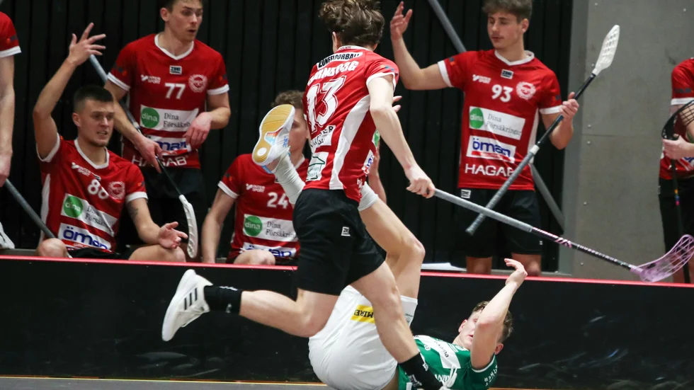 Ledberg på fall mot Hovslätt.