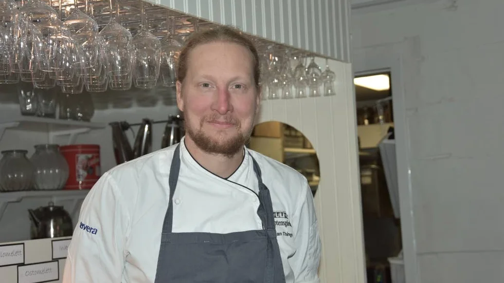 Krögaren Johan Thingvall berättar att julen är en väldigt viktig period för Kaptensgården.