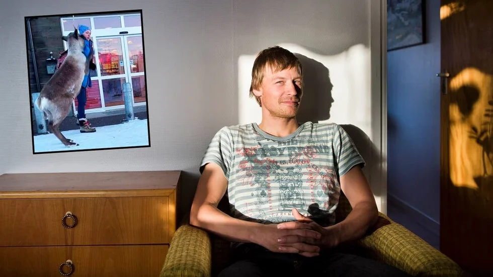Per-Martin Kuhmunen har ansvarat för att den karatesparkande renen omhändertagits.