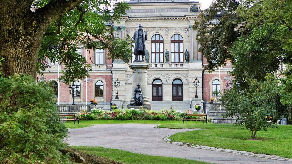 På Erik Gustaf Geijer och de andra svenska romantikernas tid var lärdomsstaden Uppsala liksom Jena i Tyskland en plats för intellektuell berusning och stora kulturstrider.
