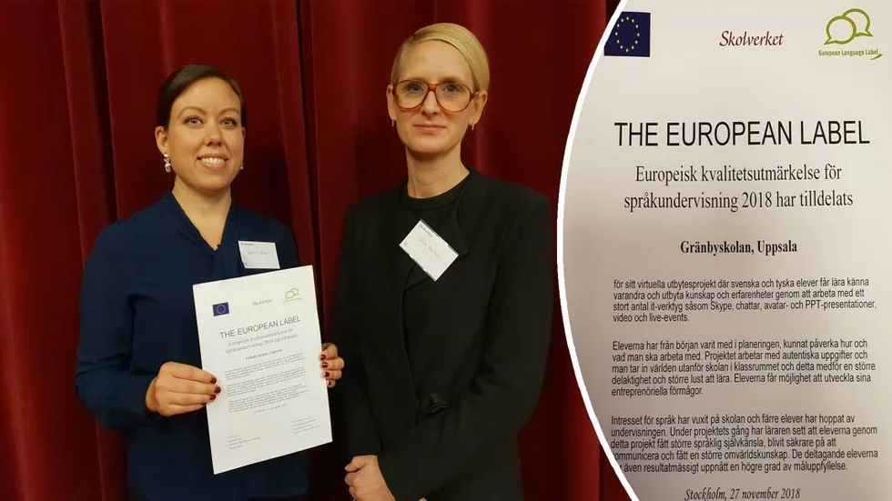 Emelie Hahn och Stina Hultén från Gränbyskolan mottog priset i Umeå.