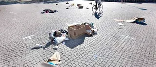 Skräpigt efter loppmarknad