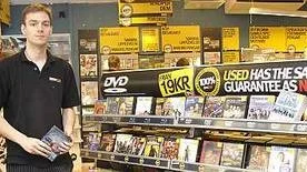 PC-spel är det mest populära formatet, säger Alexander Erny i spelbutiken Gamestop.