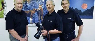 Triss i fotografer på biblioteket