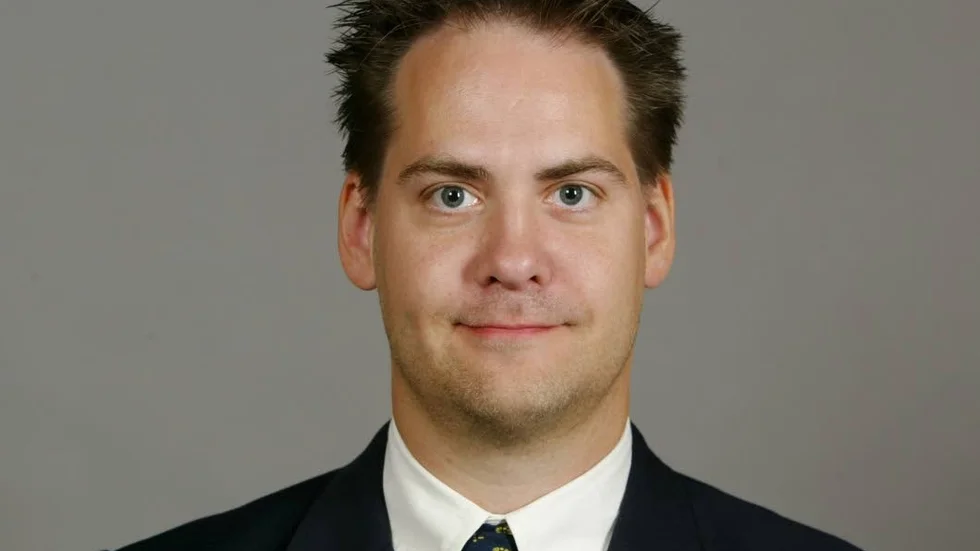 Kenneth G Forslund (S)