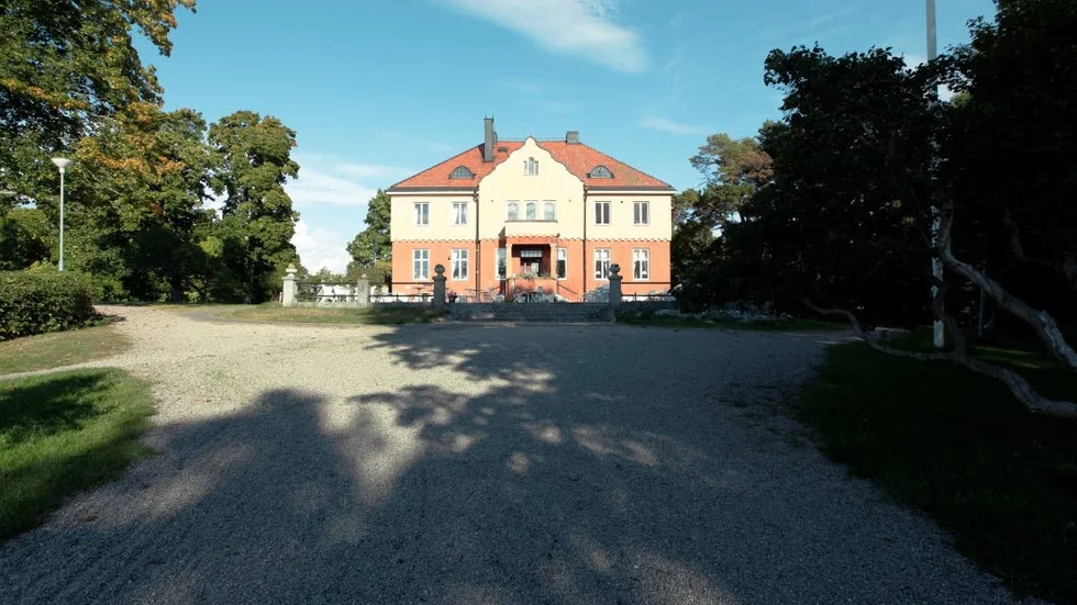 Till salu. Härjarö herrgård har ännu inte fått någon ny ägare.