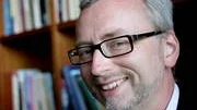 Dick Harrison övertygar i sin skönlitterära debutbok Ofärd.