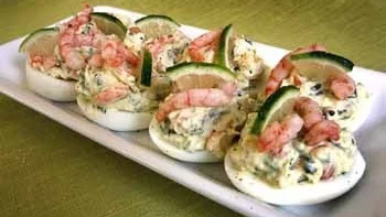 Djävulska ägg med wasabiräkor.