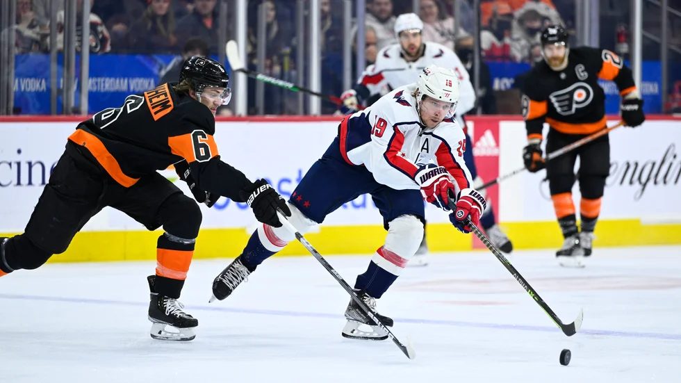 Nicklas Bäckström har nu 1|000 NHL-poäng efter ett mål och en assist i matchen mot Edmonton.
