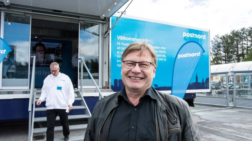 Paul Drugge var missnöjd med brevutdelningen under hösten. Nu har det blivit bättre, säger han.
