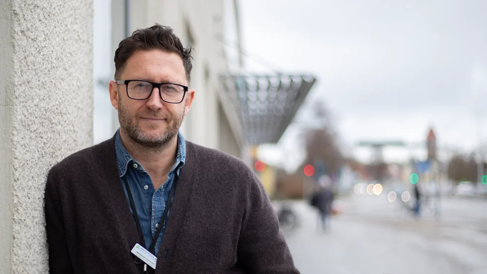 Aleksandar Lazarevski är verksamhetssamordnare på Arbetsförmedlingen i Visby. Han är utbildad IT-ekonom men har även arbetat länge inom krogbranschen i Visby.