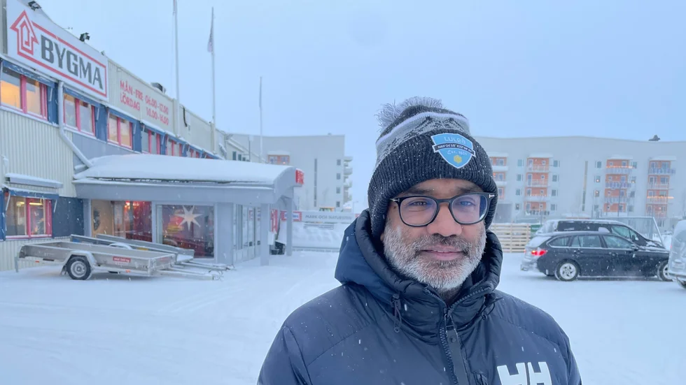 Glad i dag. Fredrik Hansson, kommunstyrelsens vice ordförande, är nöjd över beskedet att Bygma ska flytta från sin fastighet i Luleås södra hamn. Beslutet skapar möjligheter till att påskynda förändringsarbetet av en attraktiv del av Luleå centrum.