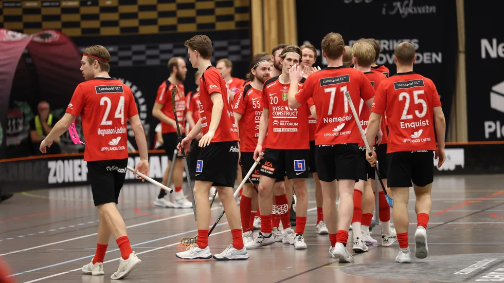 Storvreta firar segern över Nykvarn.