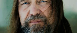 David har tappat minnet – vem kan säga vem han är?
