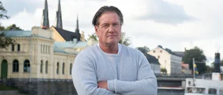 “Tjock-Steffes” oväntade boktips: ”Enda jag hade i fängelset”