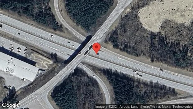 Stopp på E18 på grund av olycka med flera fordon