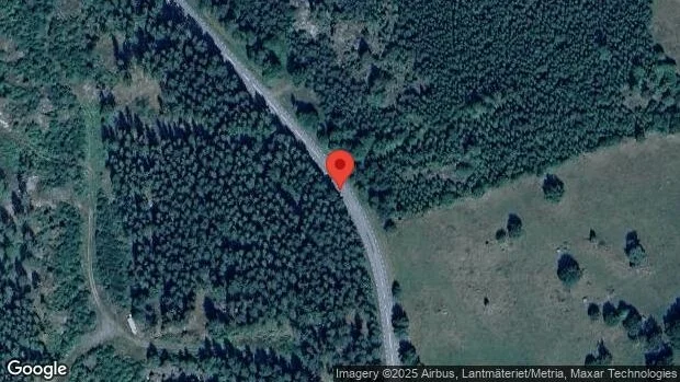 Stopp i trafiken efter bilbrand på väg 741