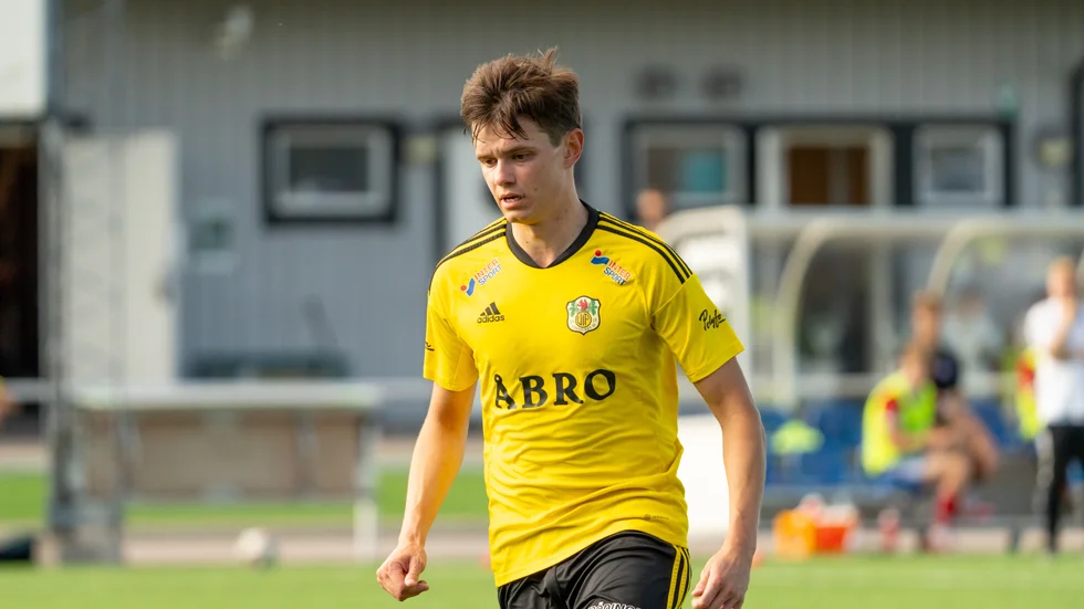 Albin Gustafsson lämnade Gullringens GoIF för Vimmerby IF i början av 2024.