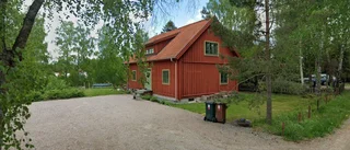 Nya ägare till villa i Skölsta, Uppsala – 3 100 000 kronor blev priset