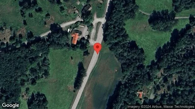 Stopp på väg 276 på grund av trafikolycka med en personbil