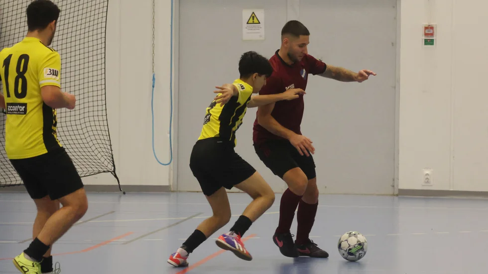 Ilhan Jejna spelademed IFK Tuna ii Nennes Cup i lördags. Kommande säsong ska han spela för Myresjö/Vetlanda. Innan dess ska han spela KM för Tuna. 