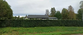20-åring ny ägare till 80-talshus i Boden – 1 300 000 kronor blev priset