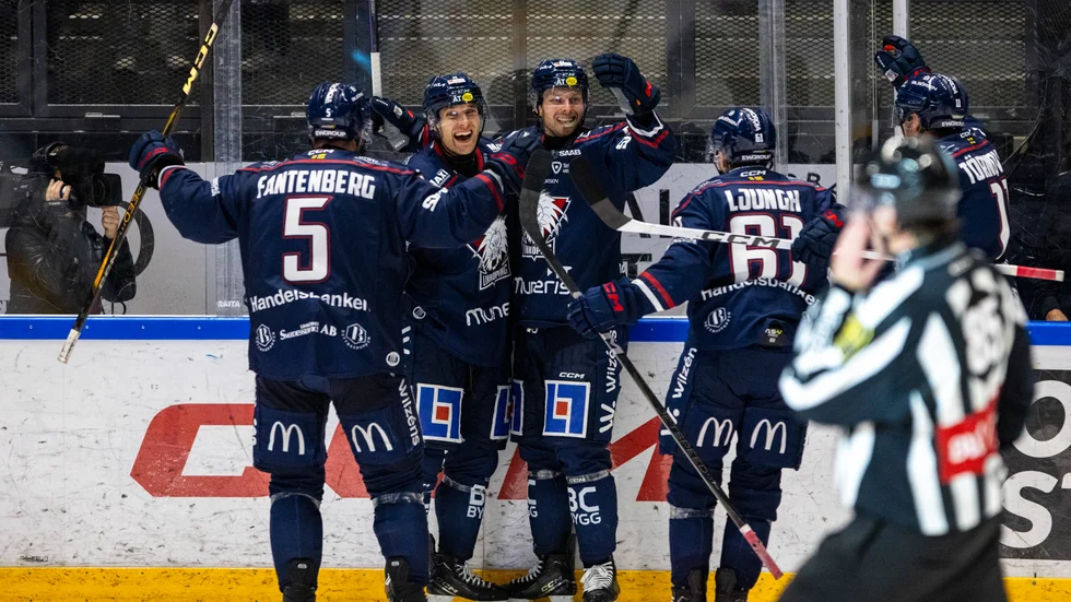 LHC-jubel efter Patrick Russells matchavgörande 1–0-mål.
