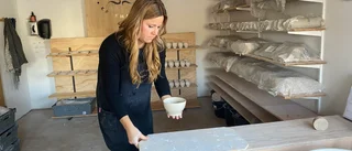 Elise jobbar med flera hemliga projekt åt Grand hôtel