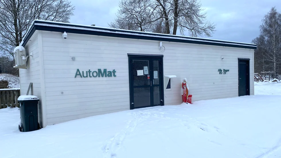 Lilla butiken i Sonstorp har försatts i konkurs, men intresset för att driva den vidare är stort, uppger AutoMat i Linköping.